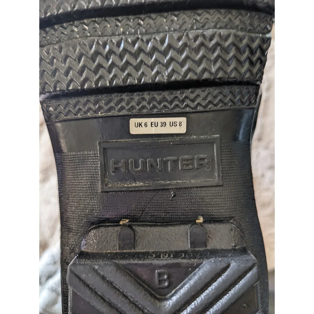 Hunter Original Rain Boots & Fleece CableKnit Cuff Boot Socks Set Black Greige 8